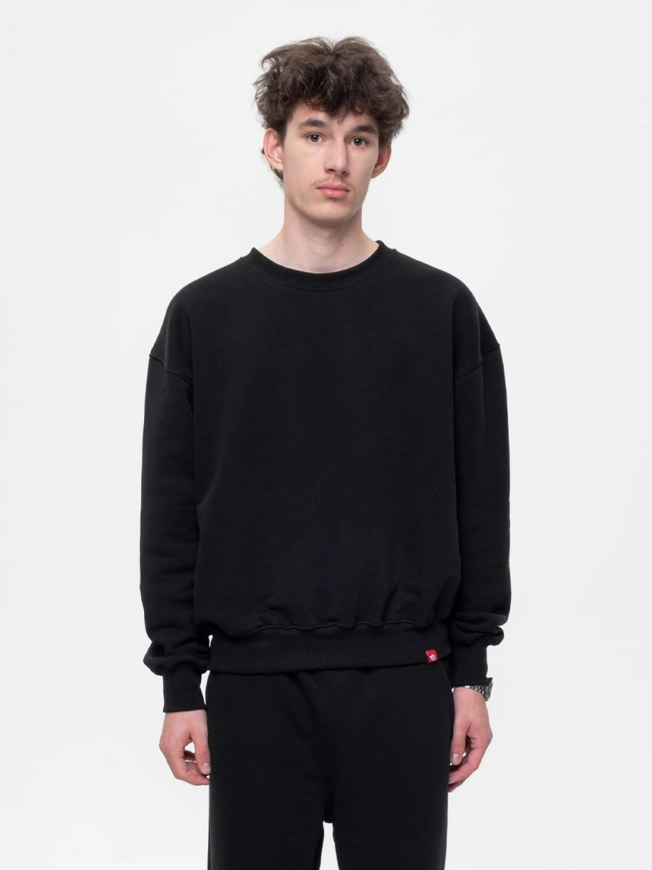 crewneck-black.jpg