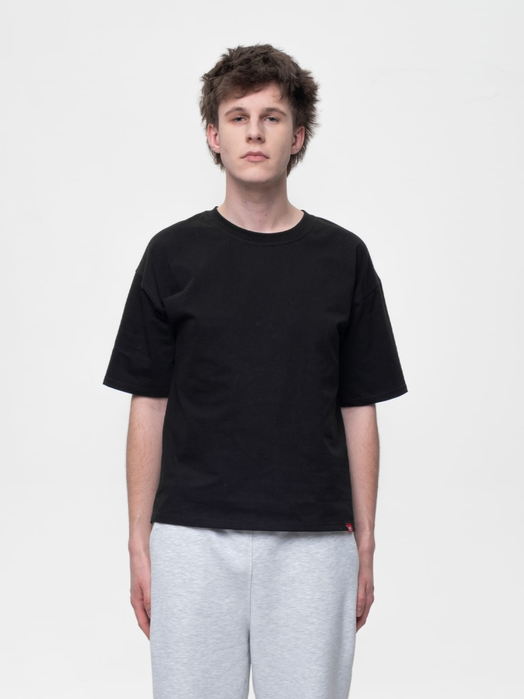 tshirt-black.jpg